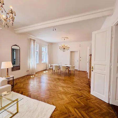 Διαμέρισμα Charmante In