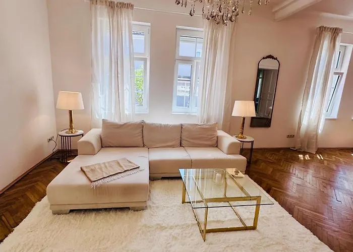 Apartament Charmante In